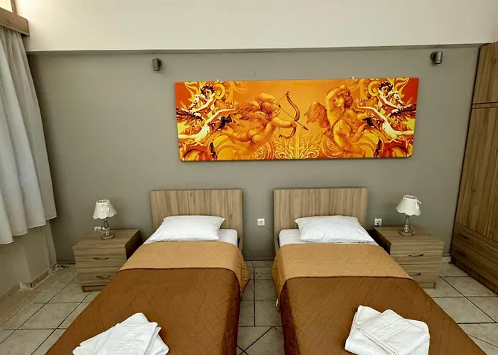 Goldeneva Retreat